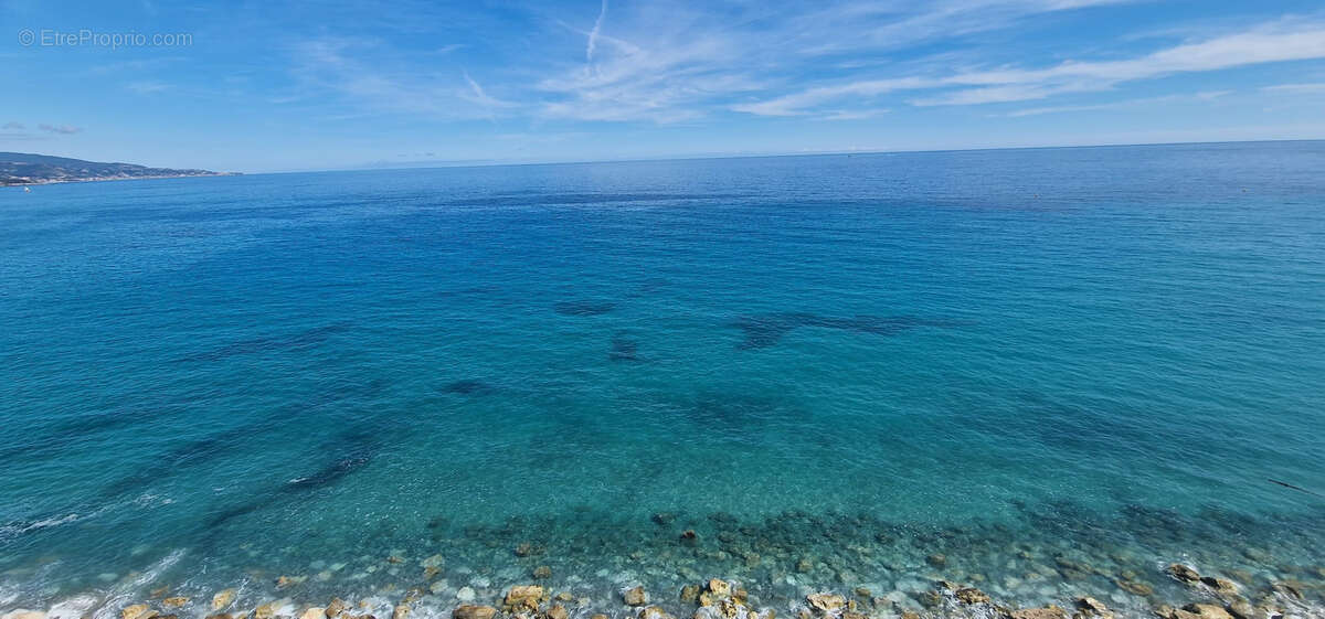 Appartement à MENTON