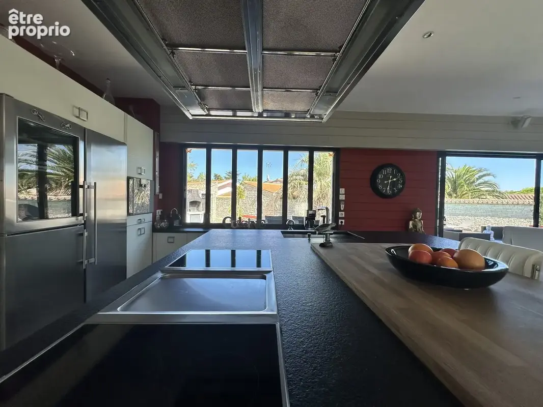 Maison 5 pièces 132 m² à vendre à Rivedoux-Plage (17940) - photo 4