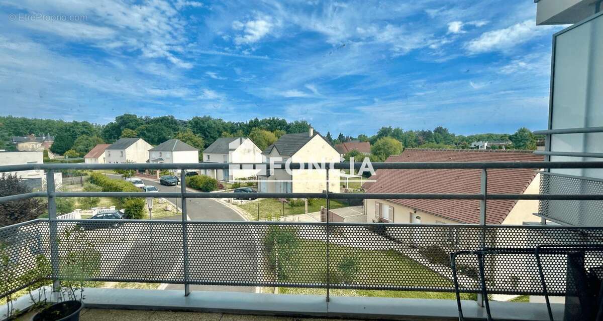 Appartement à SAINT-PRYVE-SAINT-MESMIN