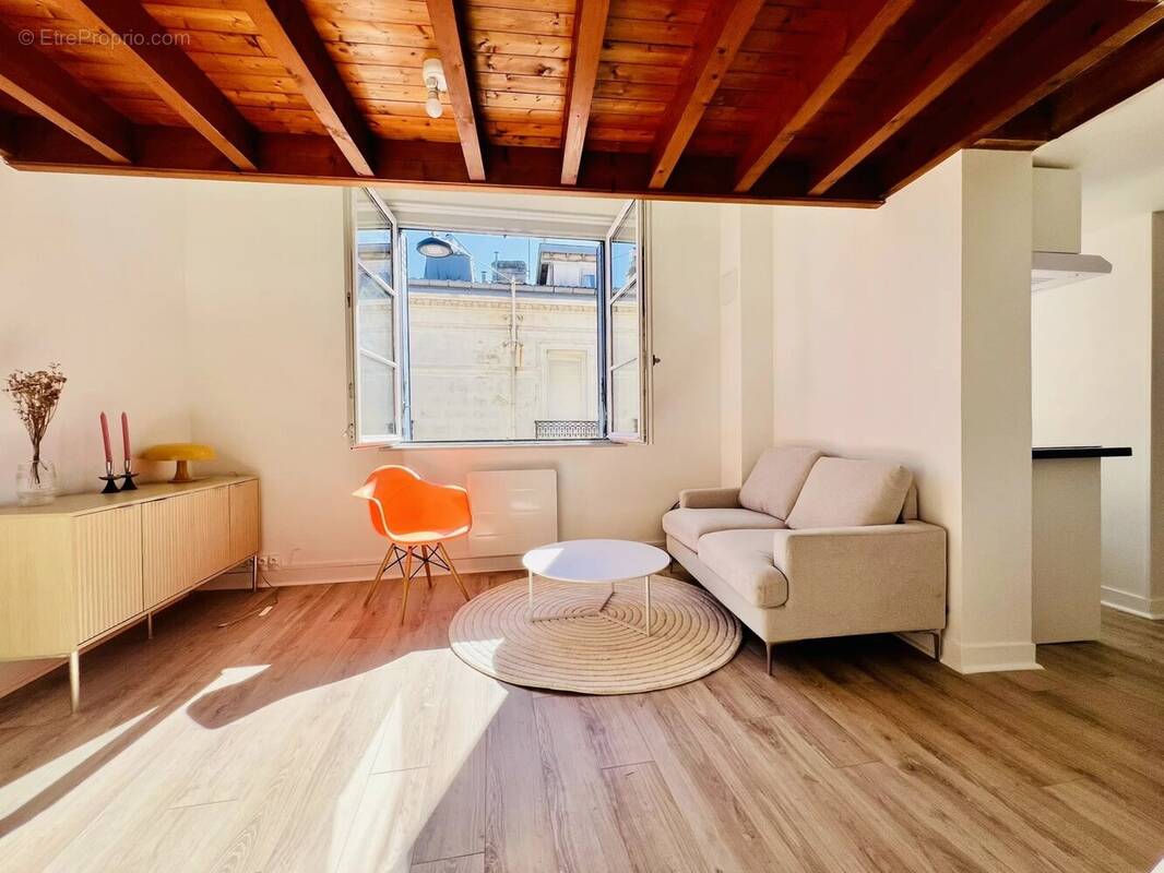 Appartement à BORDEAUX