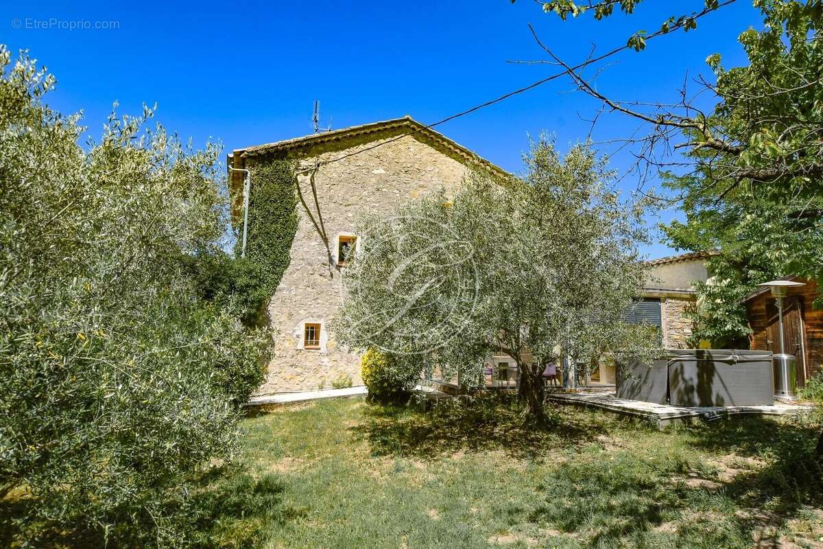 Maison à FLAYOSC