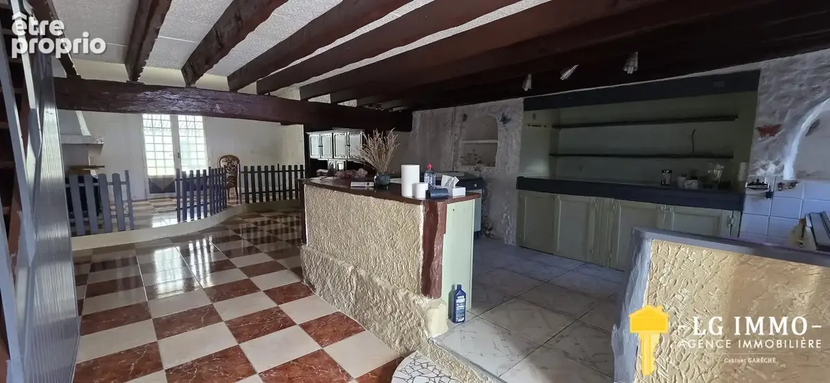 Maison de bourg 176 m2,3 chambres, cour, piscine - photo 8