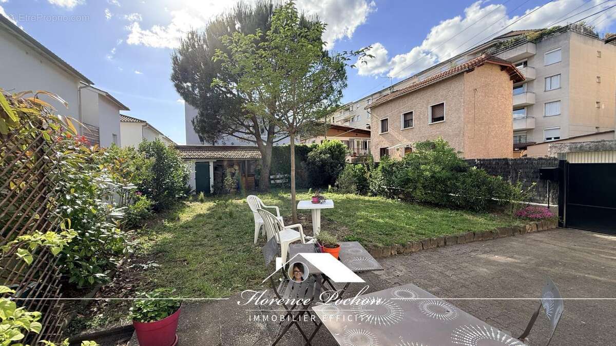 Maison à LYON-8E