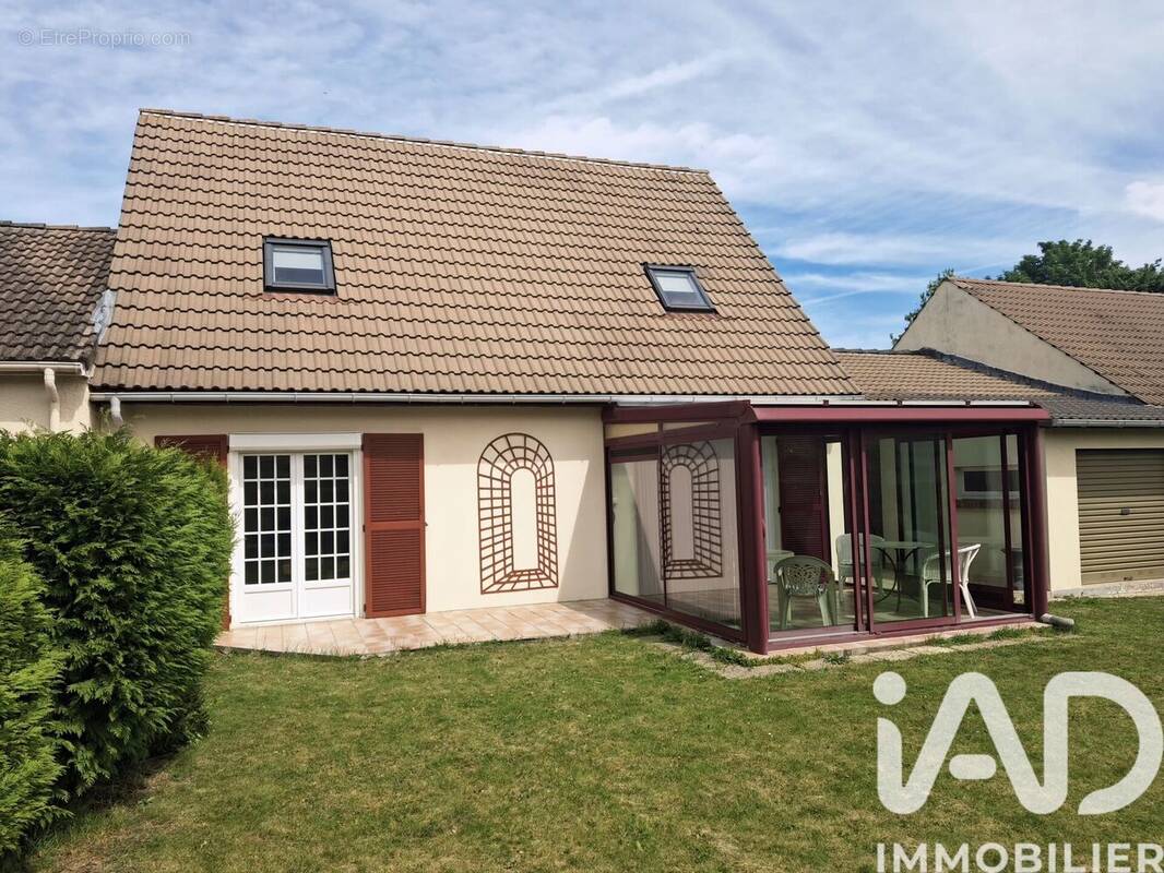 Photo 1 - Maison à VAL-DE-REUIL
