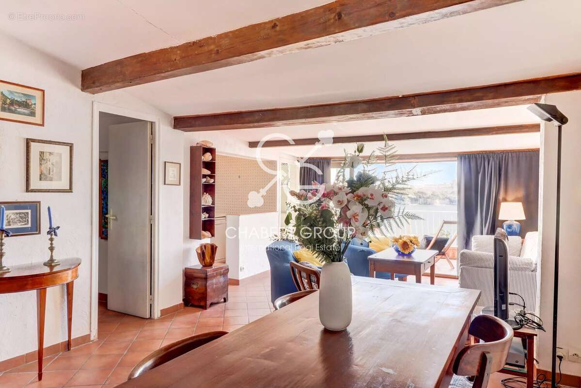 Appartement à VILLEFRANCHE-SUR-MER
