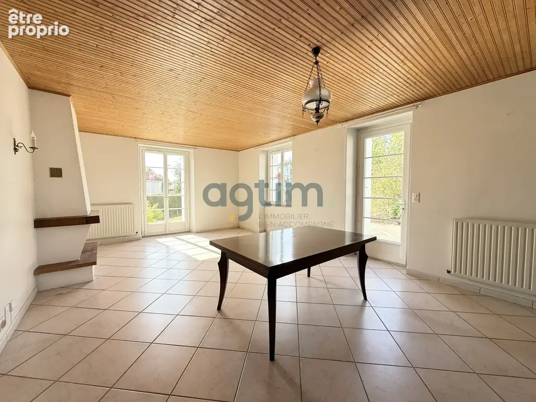 Chavagnes-en-Paillers, centre, maison 141m2 hab, 4 chambres, garage, dépendances, terrain 787m2, clos - photo 8