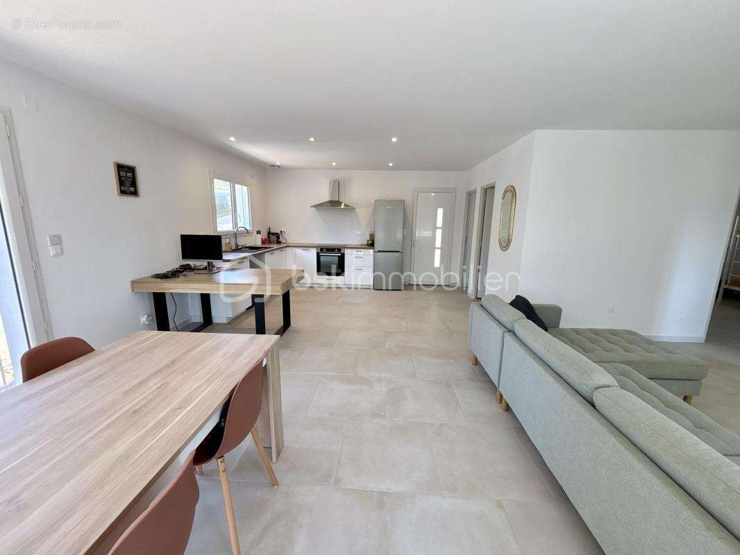 Maison neuve de 84m2 à Ampus - photo 5