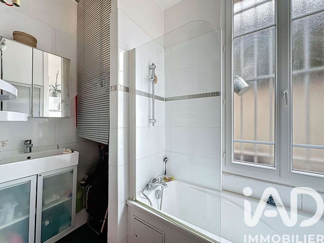 Photo 7 - Appartement à ASNIERES-SUR-SEINE