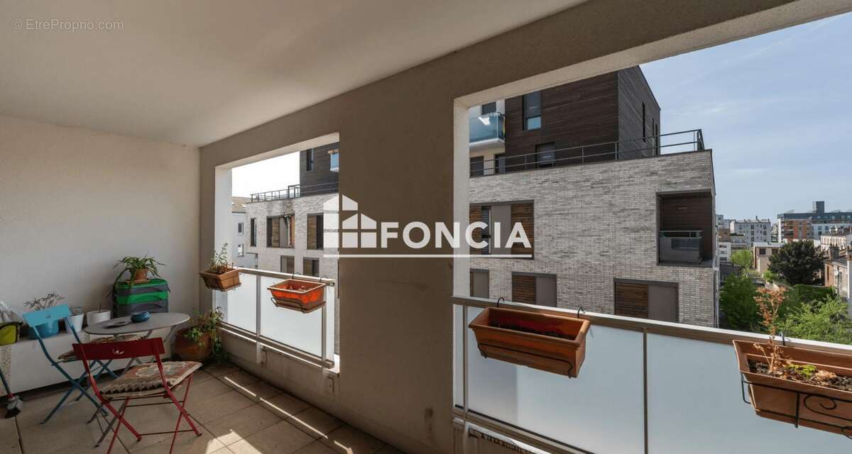 Appartement à SAINT-DENIS
