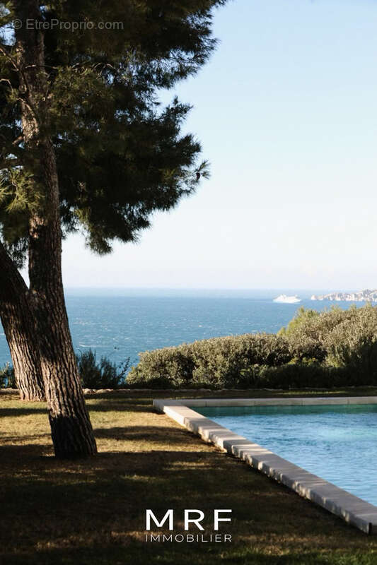 Maison à MARSEILLE-7E