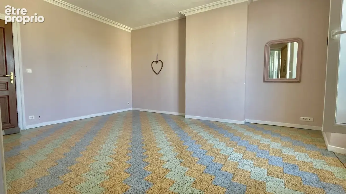Appartement en duplex T5 avec terrasse au coeur d'Alès - photo 7