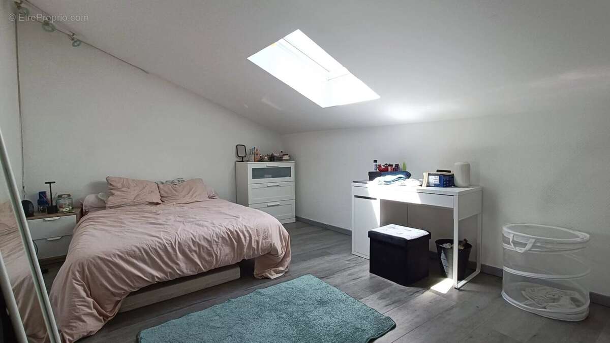 Maison à NEUVILLE-DE-POITOU