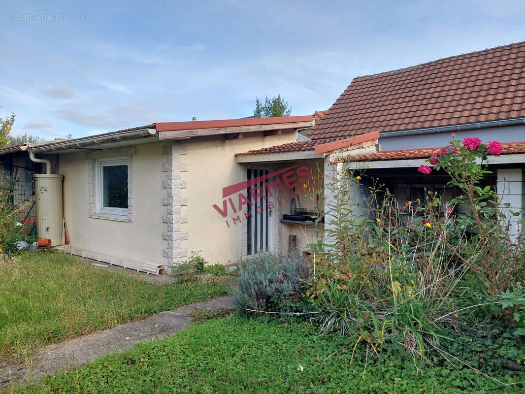 Maison à GOUSSAINVILLE