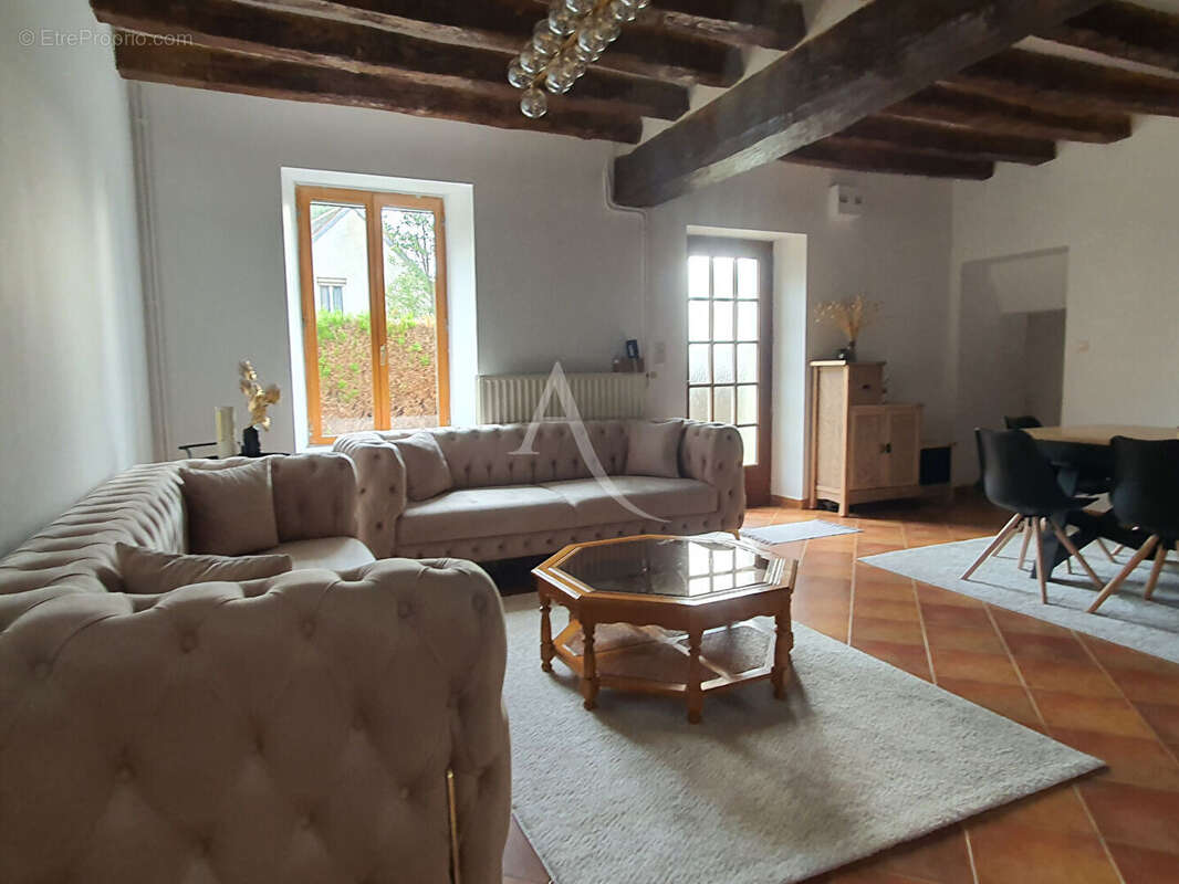 Maison à NOYERS-SUR-CHER