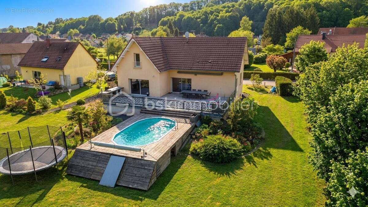 Maison à RONCHAMP