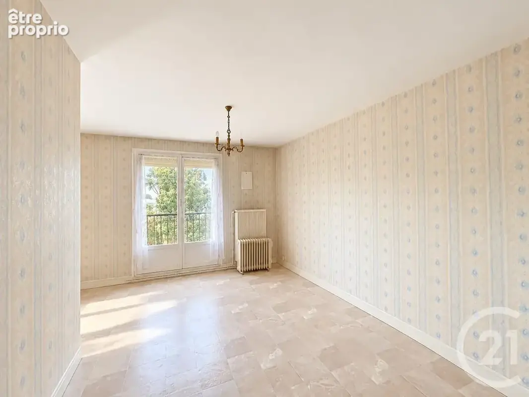 Appartement 4 pièces 67 m² à vendre à Chartres (28000) - photo 5