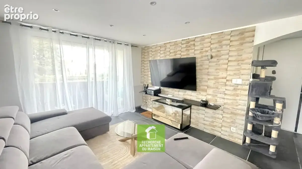 Appartement 3 pièce(s) La Verpillière - photo 2