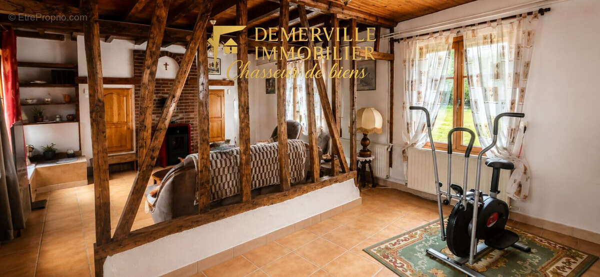 Maison 376 m² à Humbert  - photo 4