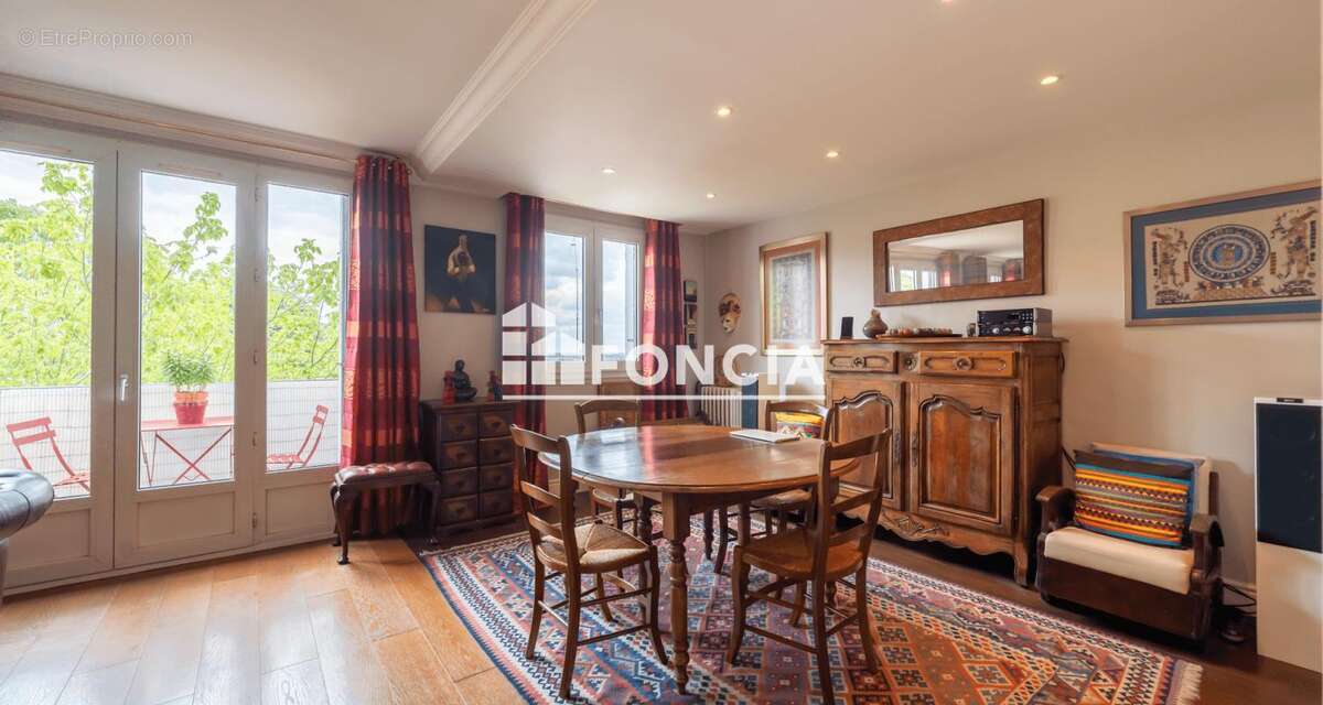 Appartement à CHATENAY-MALABRY