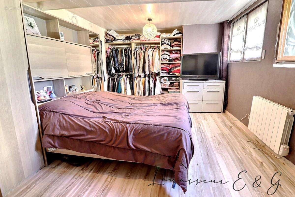 Maison à BREUIL-LE-VERT