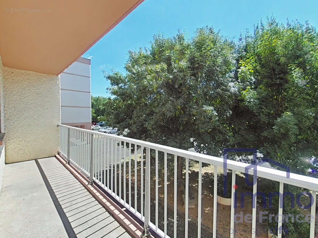 Appartement 84 m² à Brives-Charensac  - photo 3