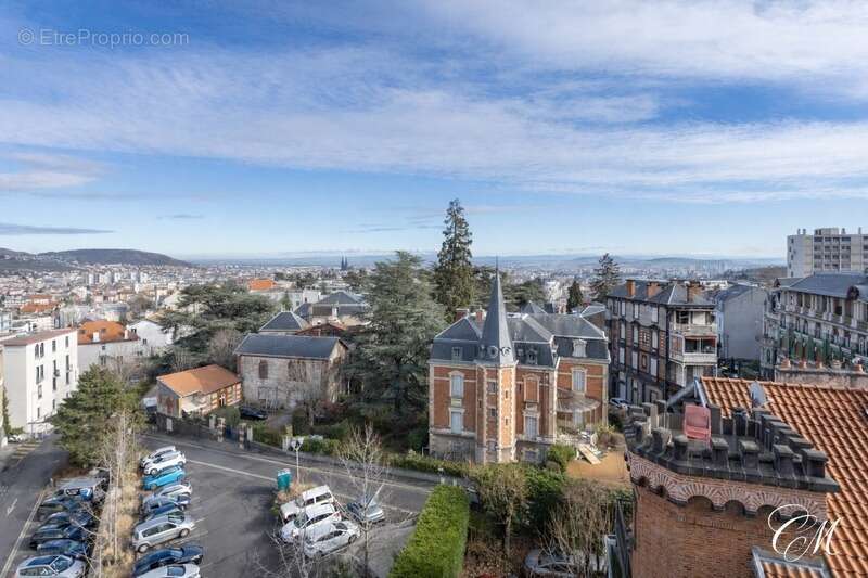 Appartement à CHAMALIERES