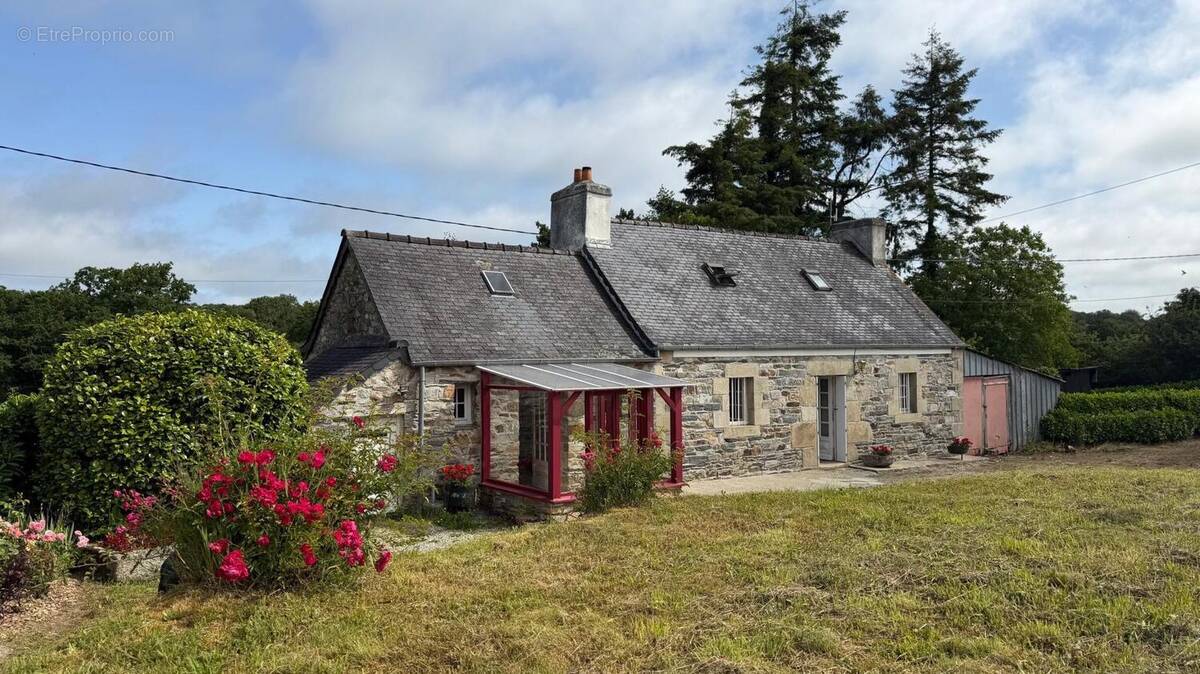 Photo 1 - Maison à PLOUGONVEN