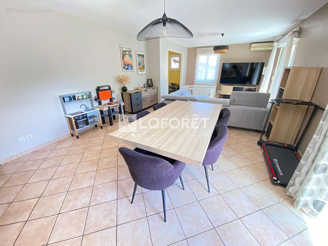 Maison à MARTIGNAS-SUR-JALLE