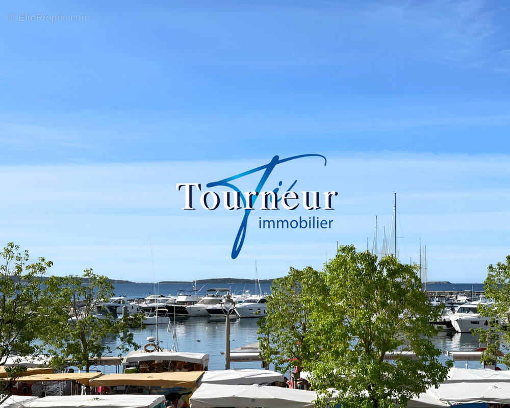 Commerce à SANARY-SUR-MER