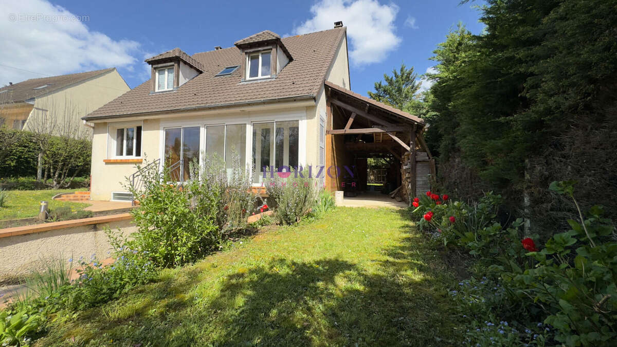 Maison à MAREIL-EN-FRANCE