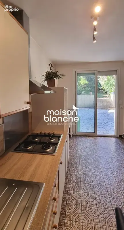 Maison 92 m² à Lormont  - photo 2