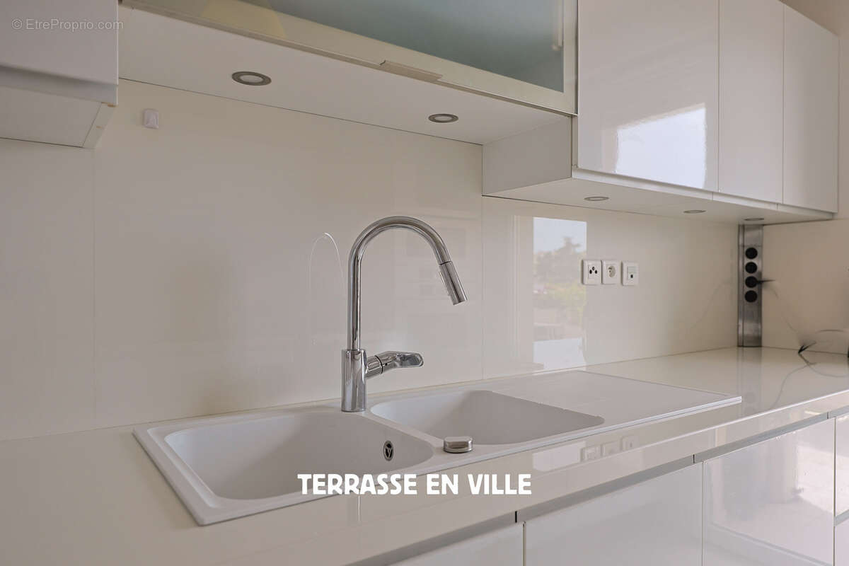 T4 dernier etage 90m2 - terrasse 38m2 - photo 15
