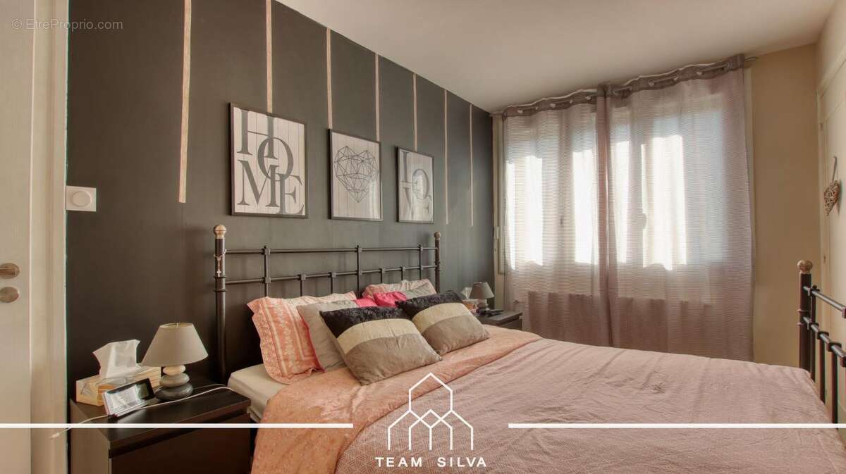 Maison à ROUSSILLON