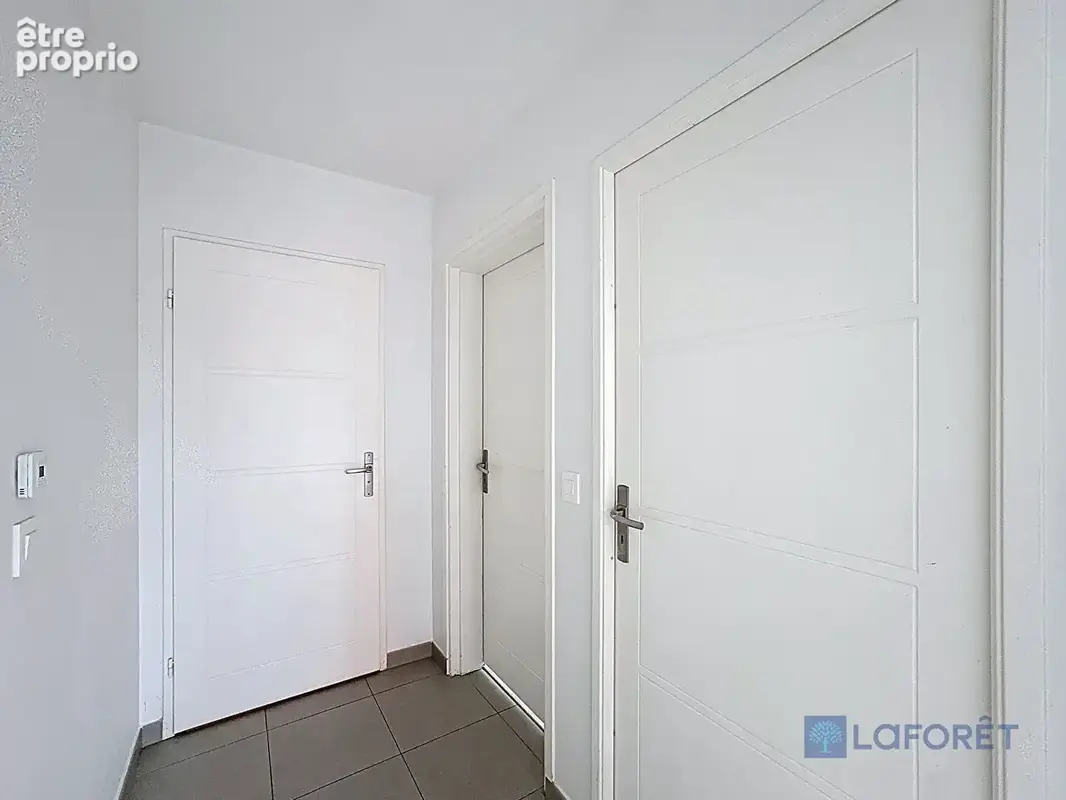Appartement - F4 - 80 m2 - photo 4