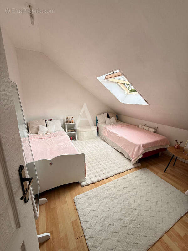 Maison 92 m² à Soissons  - photo 4
