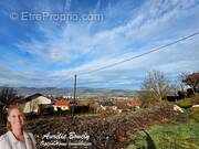 Terrain à SAINT-LAURENT-DU-PONT