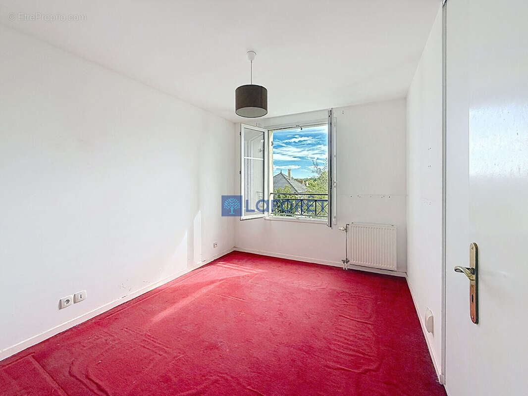 Maison à MAGNY-LE-HONGRE