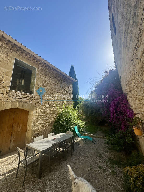 Maison à VERGEZE