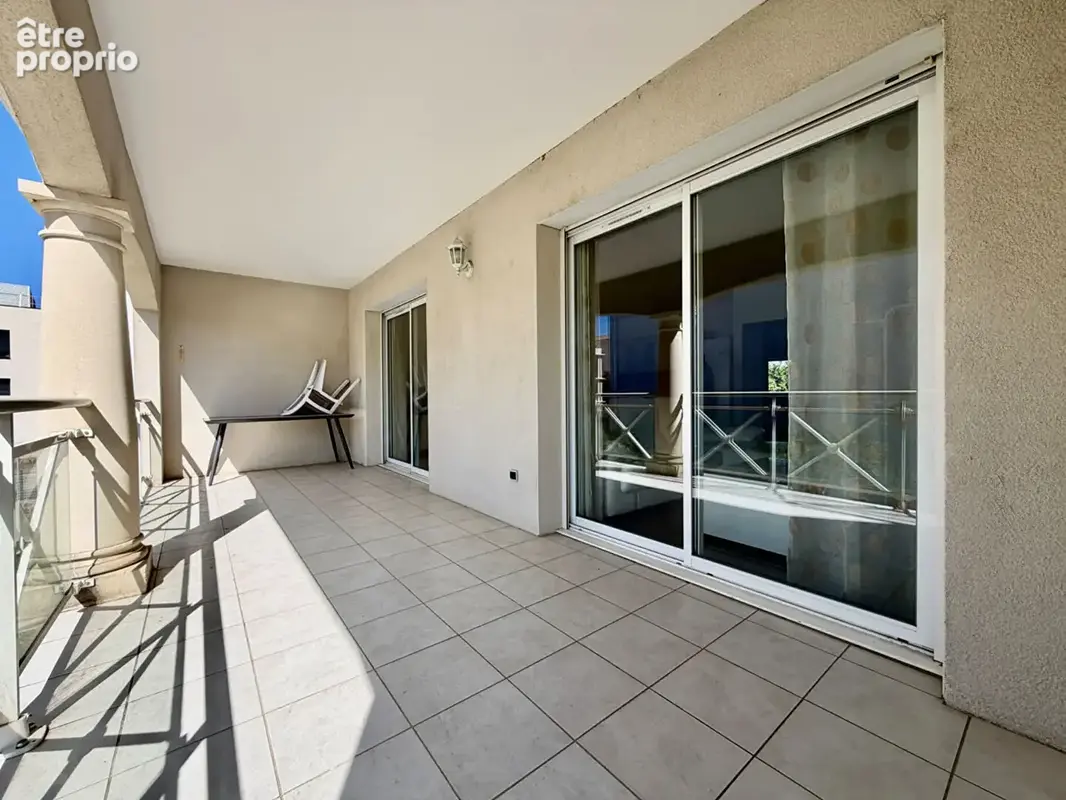 Appartement Bagnols Sur Ceze - 3 pièces - 73 m² - photo 2