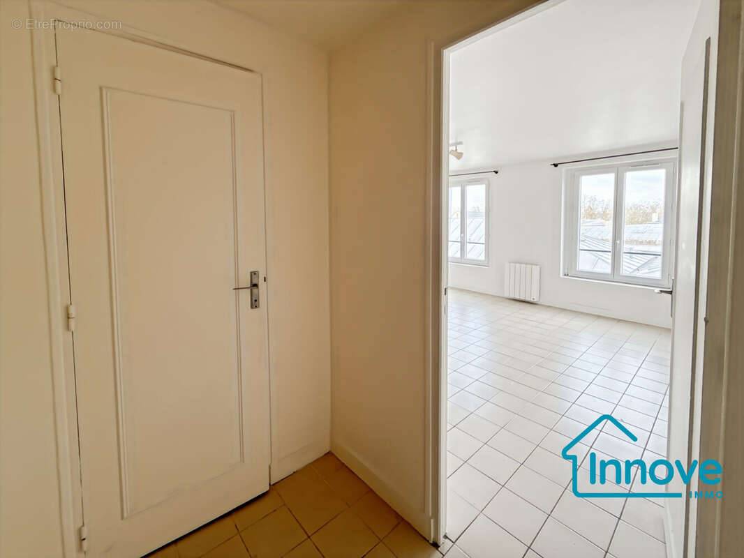 Appartement à VERSAILLES