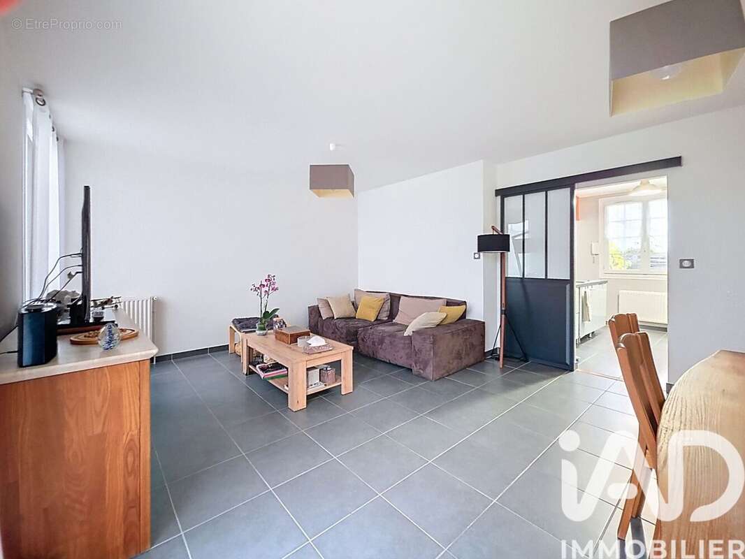 Photo 6 - Maison à MANTES-LA-VILLE