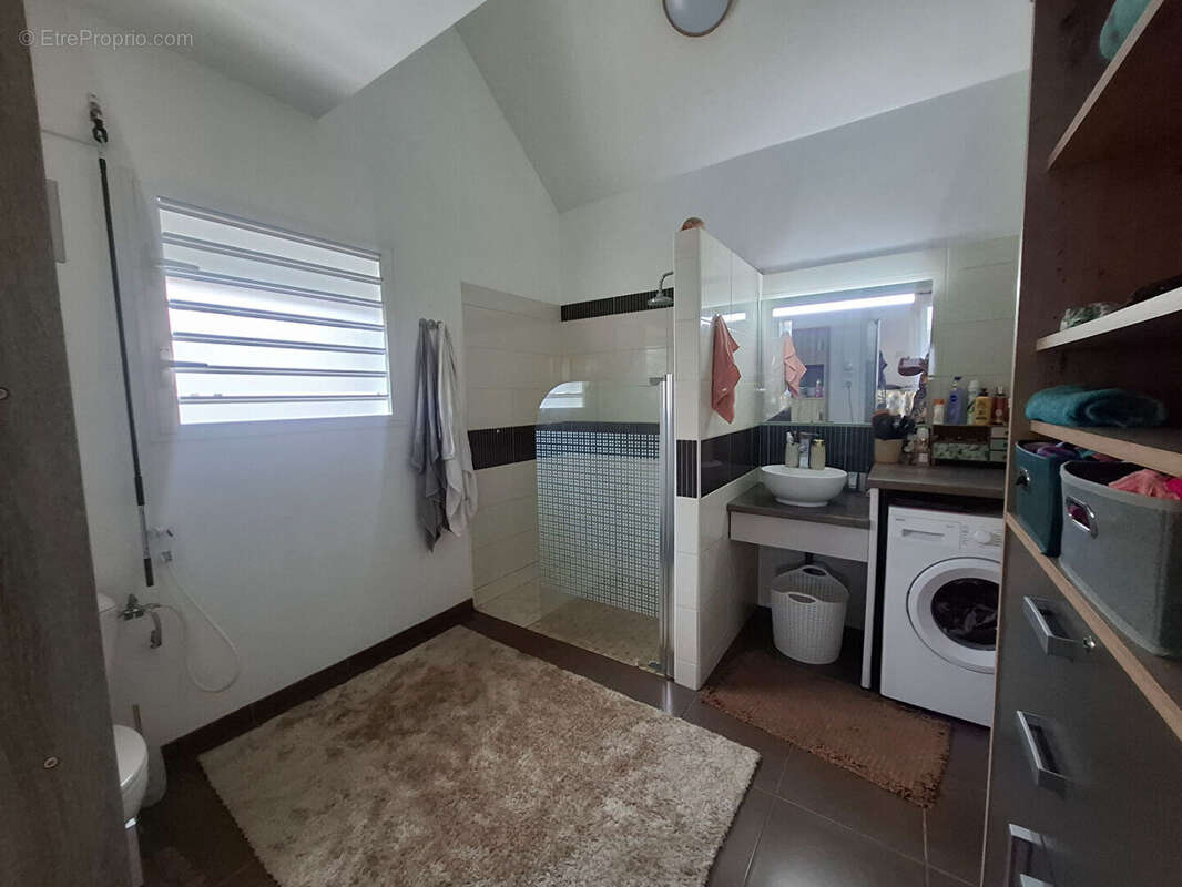 Maison à LE TAMPON