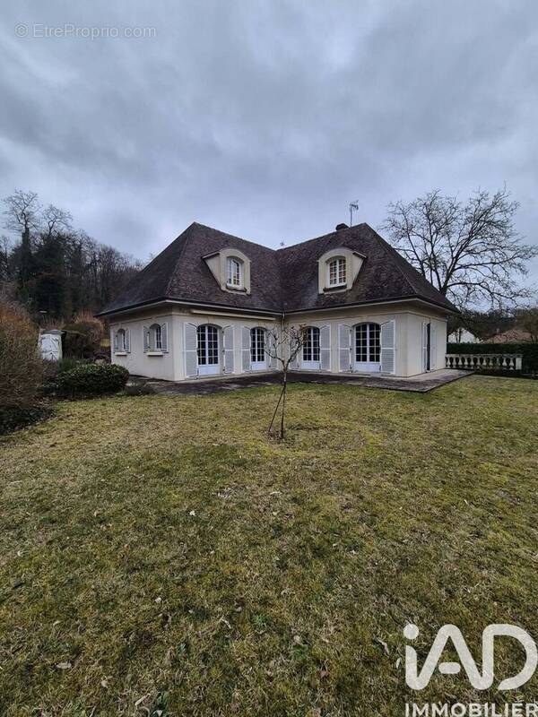 Photo 1 - Maison à BETHISY-SAINT-PIERRE