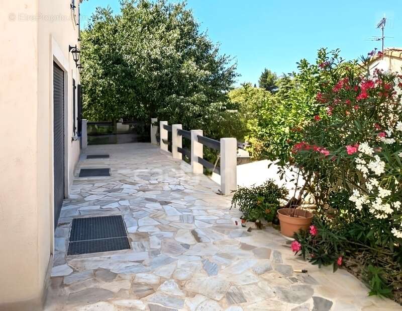 Maison à VENDARGUES