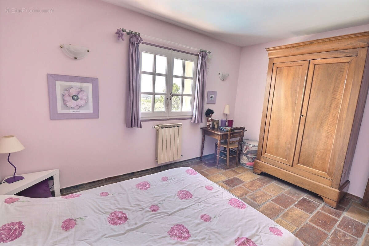Maison à LA CADIERE-D'AZUR