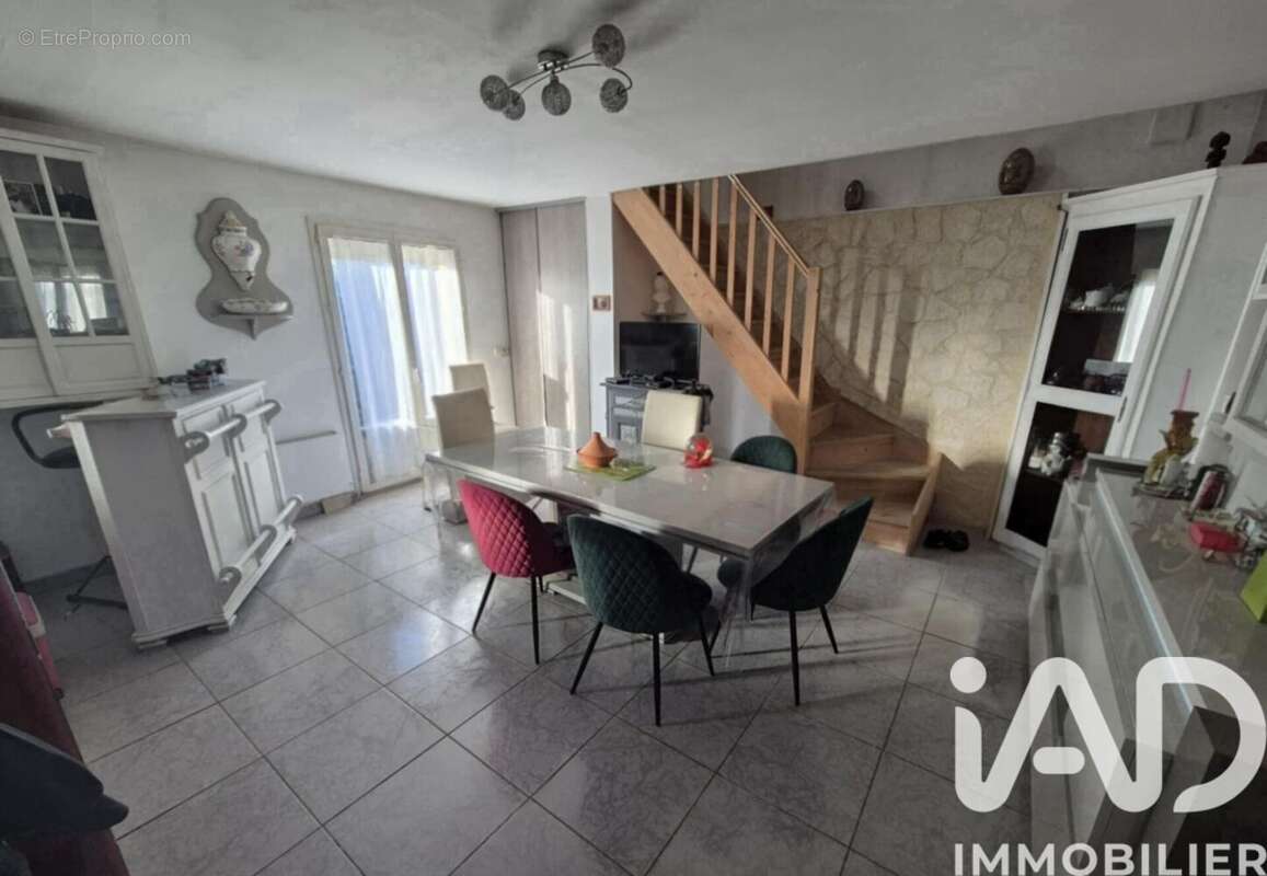 Maison 146 m² à Cartigny-L'epinay  - photo 4