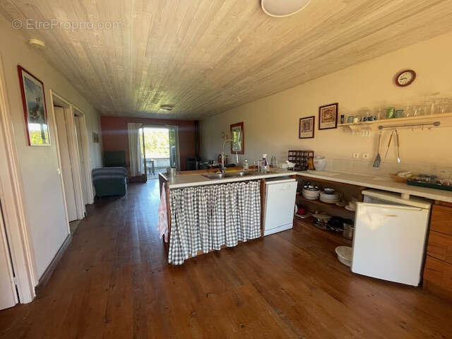 Maison à SAINT-MICHEL-DE-DOUBLE