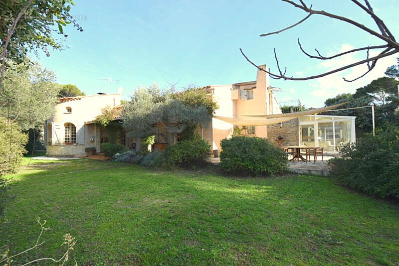 Maison à ENSUES-LA-REDONNE