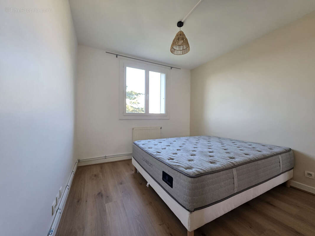 Appartement à ROMANS-SUR-ISERE
