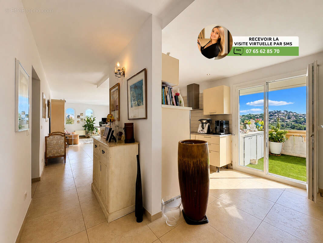 Appartement à VILLENEUVE-LOUBET